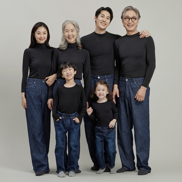 <a href='/b_sketch.html?ptype=view&idx=7202&page=28&code=b_sketch'>쌍방울- 트라이 촬영</a>
