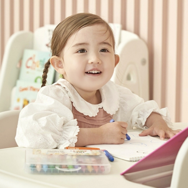 <a href='/b_sketch.html?ptype=view&idx=7253&page=28&code=b_sketch'>베네베네 모델 캐스팅</a>