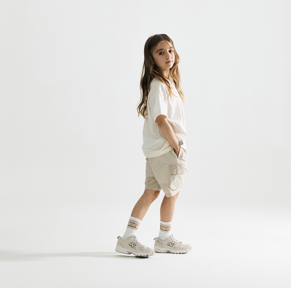 <a href='/b_sketch.html?ptype=view&idx=7550&page=24&code=b_sketch'>뉴발란스 키즈 모델섭외</a>