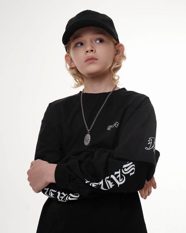 <a href='/b_sketch.html?ptype=view&idx=10093&page=5&code=b_sketch'> 외국인 키즈모델 섭의</a>