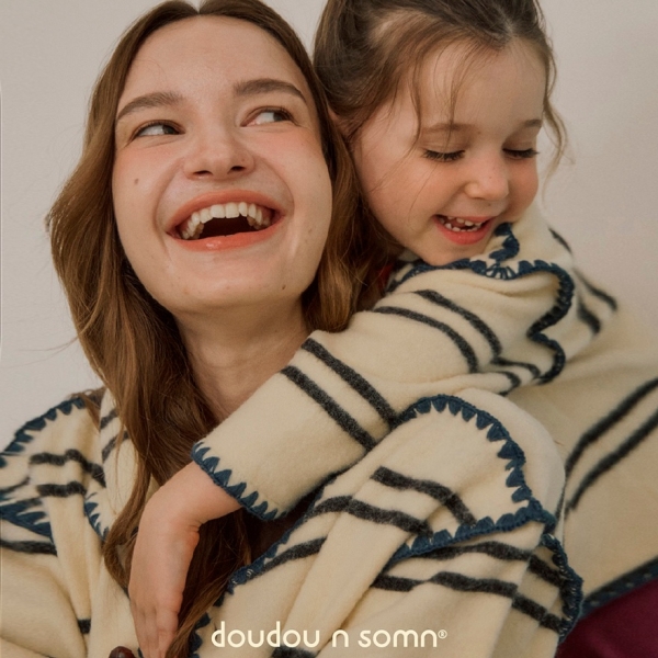 <a href='/b_sketch.html?ptype=view&idx=10659&page=3&code=b_sketch'>두두앤솜 외국인 모델 섭의</a>