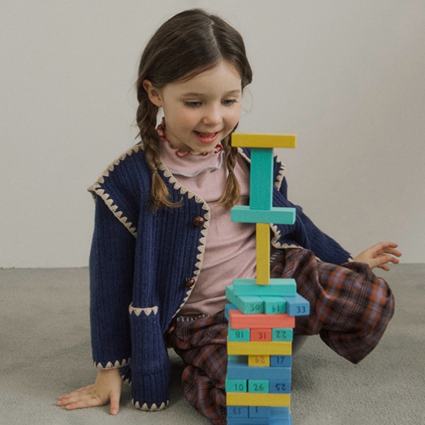 <a href='/b_sketch.html?ptype=view&idx=10720&page=2&code=b_sketch'>두두앤솜 외국인 키즈모델 섭의</a>