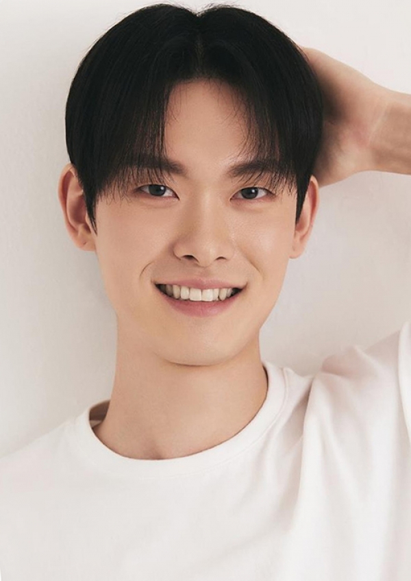 <a href='/k_model.html?ptype=view&idx=11000&page=2&code=k_model'>PJH99</a>