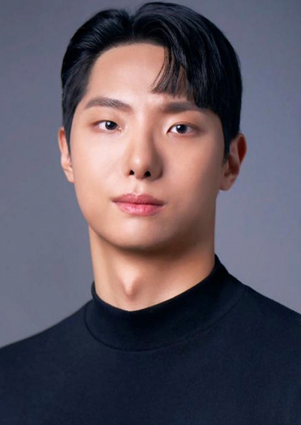 <a href='/k_model.html?ptype=view&idx=11014&page=2&code=k_model'>LGS97</a>