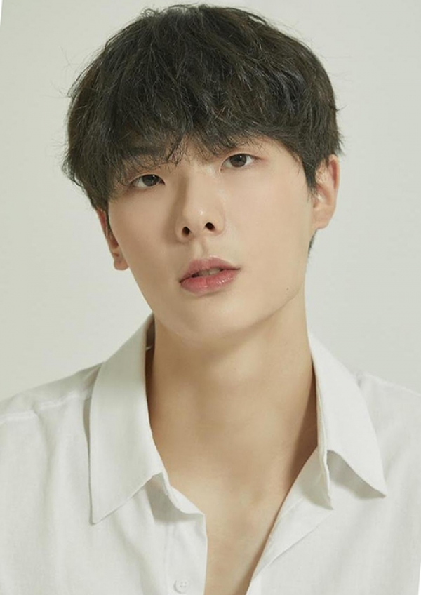 <a href='/k_model.html?ptype=view&idx=11025&page=2&code=k_model'>DNH97</a>