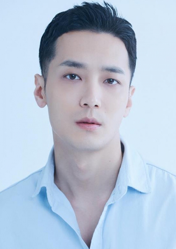 <a href='/k_model.html?ptype=view&idx=11062&page=2&code=k_model'>MHY93</a>