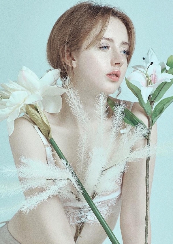 <a href='/index.html?ptype=view&idx=6262&page=27&code=model'>Cute/ Angel</a>