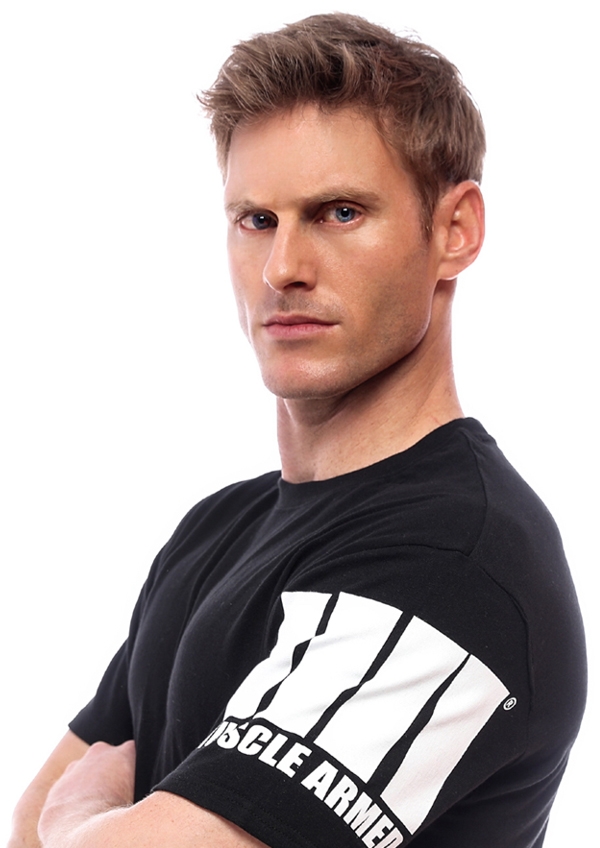<a href='/index.html?ptype=view&idx=6289&page=27&code=model'>Tough/ Charisma</a>