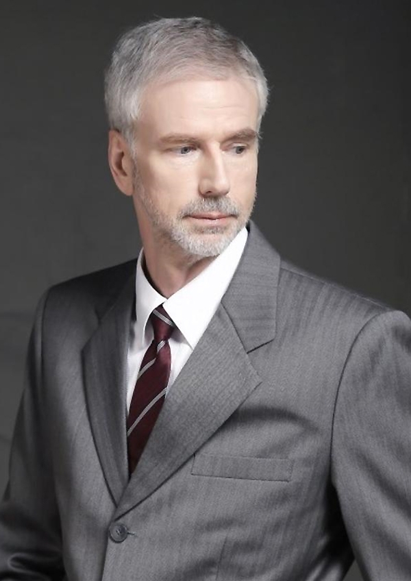 <a href='/index.html?ptype=view&idx=6290&page=27&code=model'>gentleman</a>