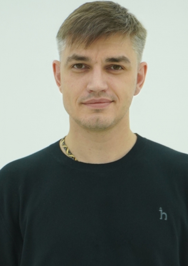 <a href='/index.html?ptype=view&idx=11163&page=1&code=model'>CRT83</a>