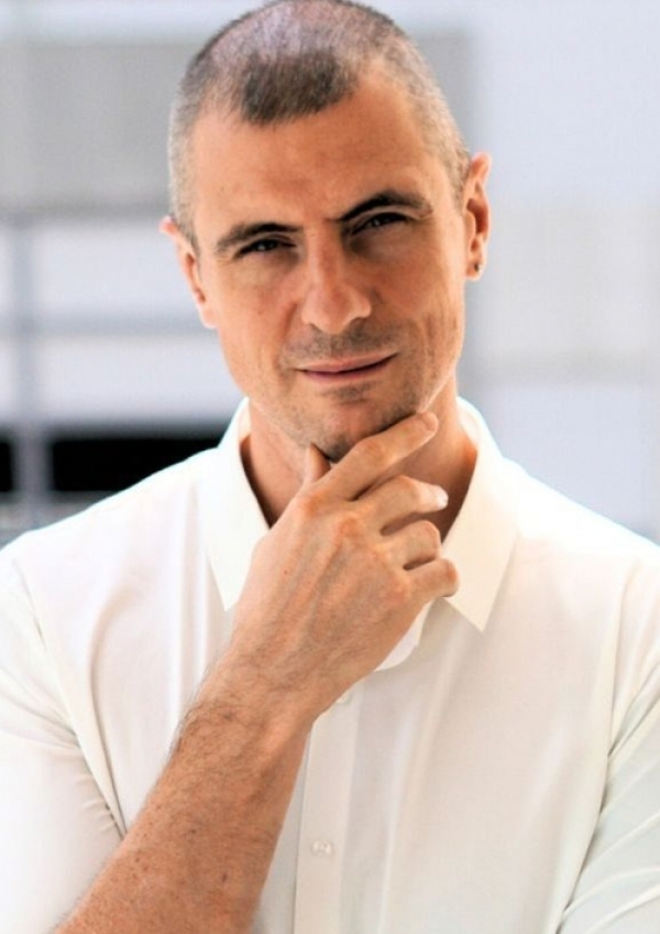 <a href='/index.html?ptype=view&idx=11168&page=1&code=model'>VLR83</a>