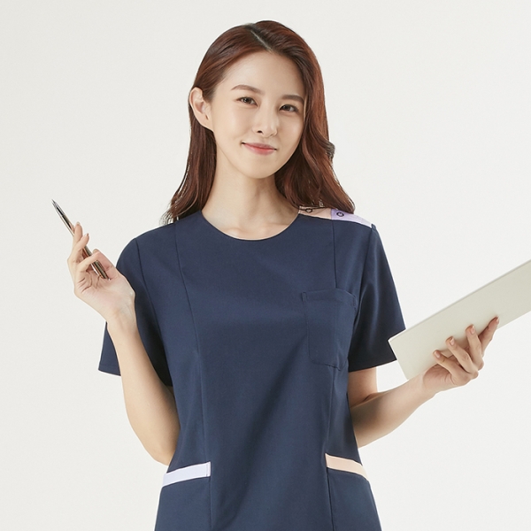<a href='/portfolio.html?ptype=view&idx=6836&page=3&code=sports_star'>진유니폼 간호복 의사가운 촬영 </a>