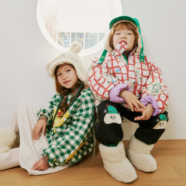 <a href='/portfolio.html?ptype=view&idx=7069&page=2&code=sports_star'>리코마스 룩북촬영</a>