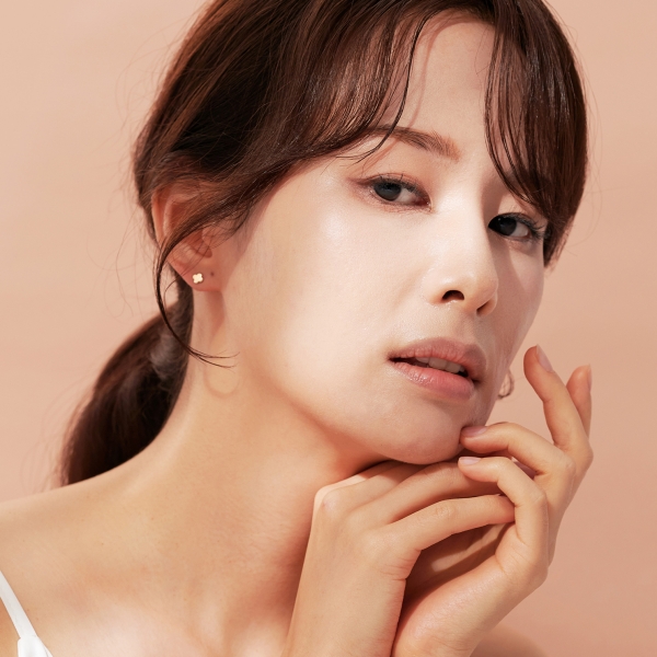 <a href='/portfolio.html?ptype=view&idx=7386&page=2&code=sports_star'>보툴렉스 보톡스 지면촬영</a>