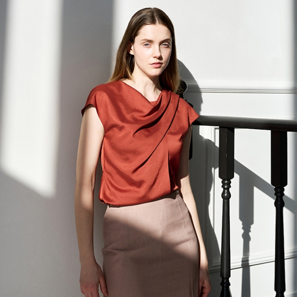 <a href='/portfolio.html?ptype=view&idx=10996&page=1&code=sports_star'> 미니멈 패션 룩북촬영</a>