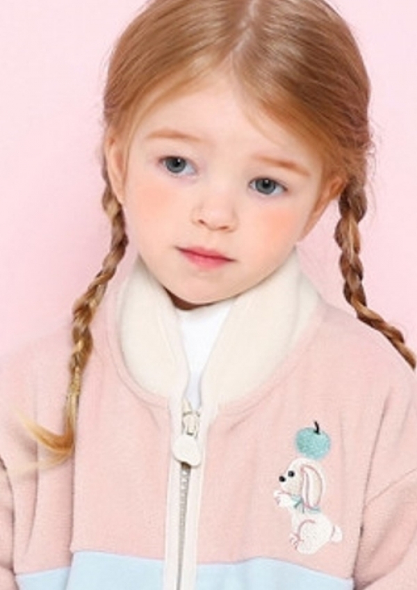 <a href='/y_model.html?ptype=view&idx=8322&page=32&code=y_model'>LEA19</a>