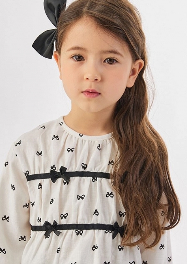 <a href='/y_model.html?ptype=view&idx=10144&page=6&code=y_model'>LBN19</a>