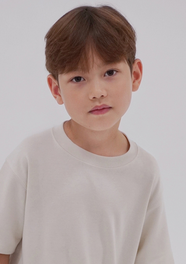 <a href='/y_model.html?ptype=view&idx=10667&page=4&code=y_model'>KEL18</a>