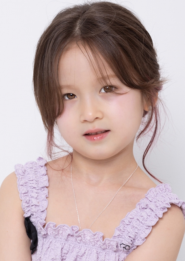 <a href='/y_model.html?ptype=view&idx=10779&page=3&code=y_model'>AIV20</a>