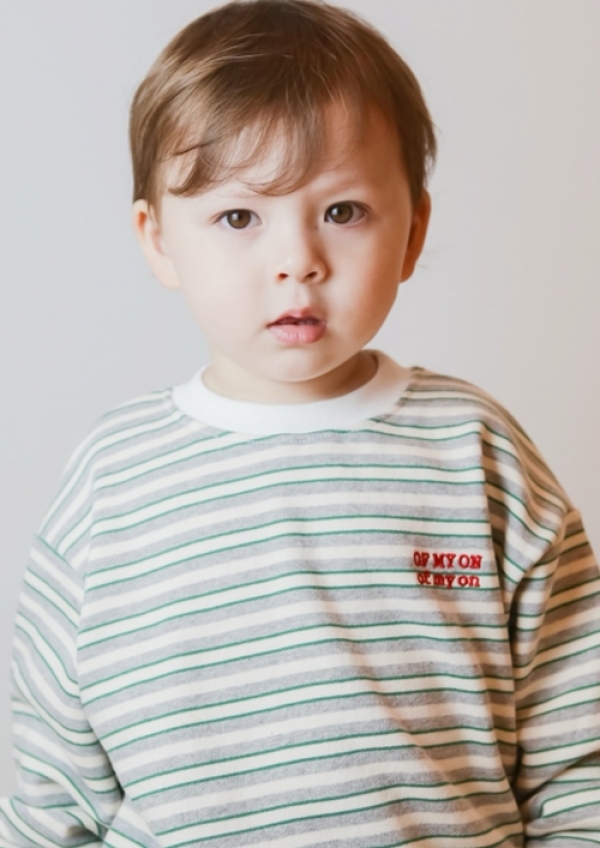 <a href='/y_model.html?ptype=view&idx=10529&page=5&code=y_model'>ADH23</a>