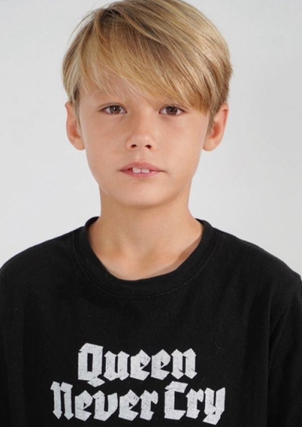 <a href='/y_model.html?ptype=view&idx=9564&page=15&code=y_model'>ALN15</a>